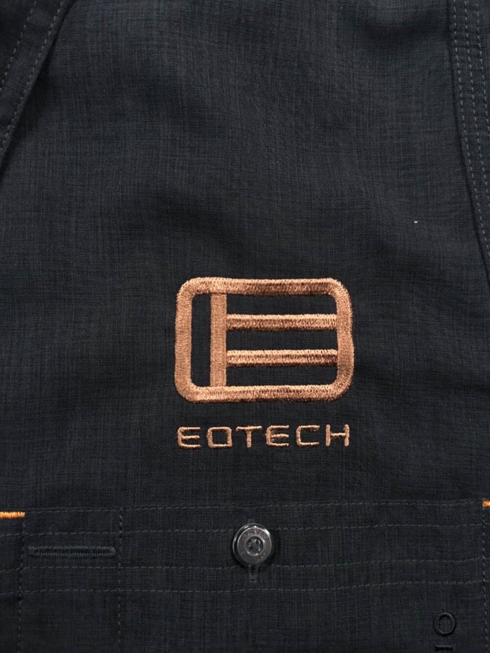 Orvis Tech Chambray Shirt XL Active Fit Black Gray EOTECH 2nd Amendment 2A - Picture 4 of 5